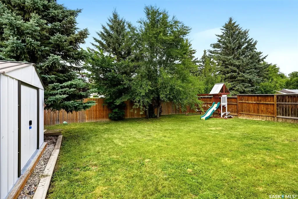 214 Church Drive Regina SK S4X 1M1
