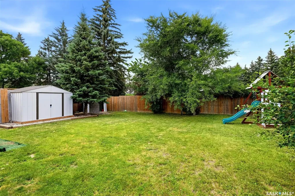 214 Church Drive Regina SK S4X 1M1
