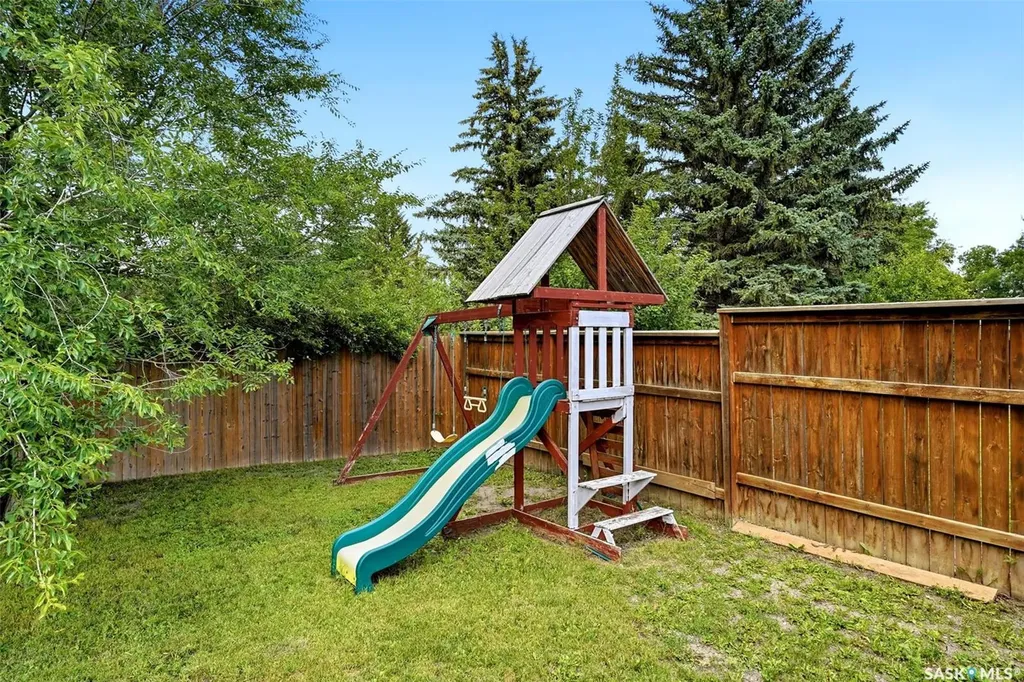 214 Church Drive Regina SK S4X 1M1