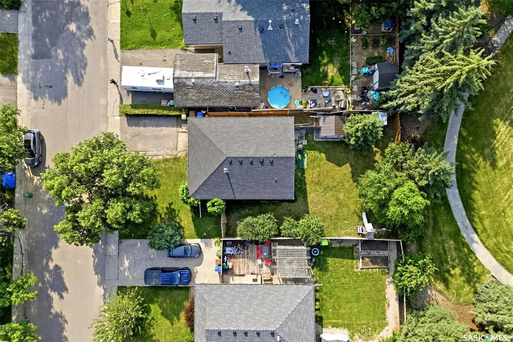 214 Church Drive Regina SK S4X 1M1
