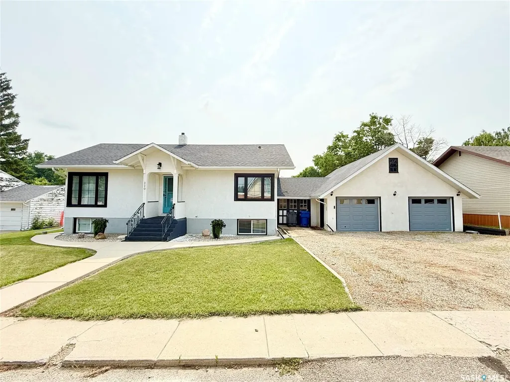220 Souris Street Yellow Grass SK S0G 5J0
