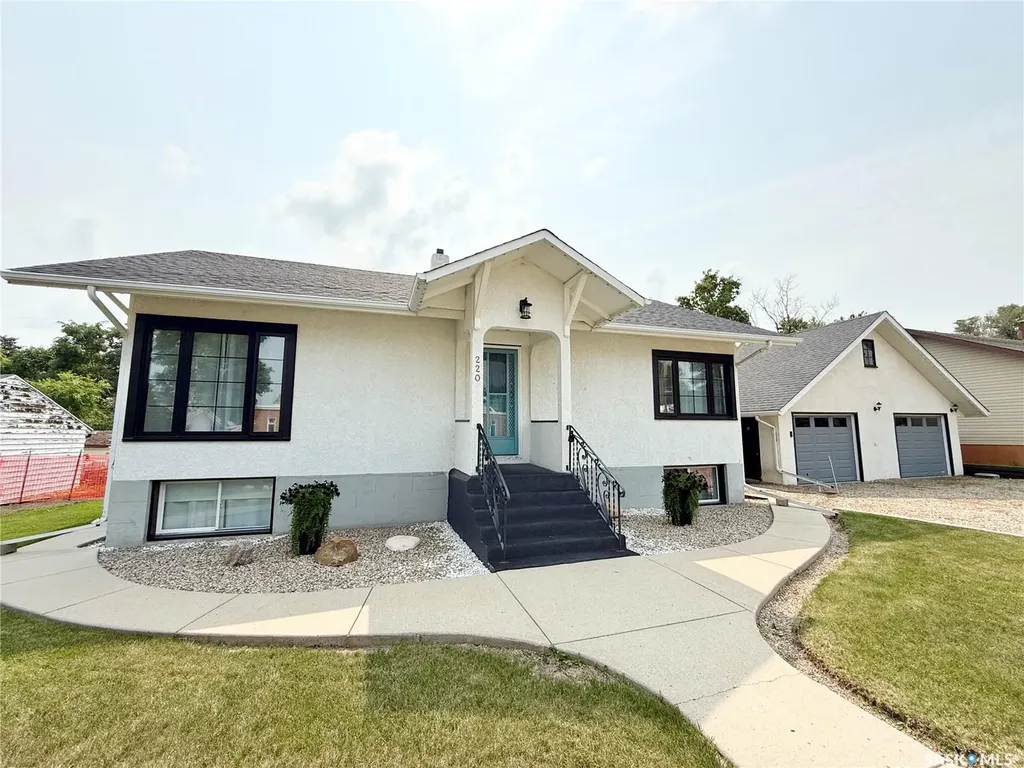 220 Souris Street Yellow Grass SK S0G 5J0