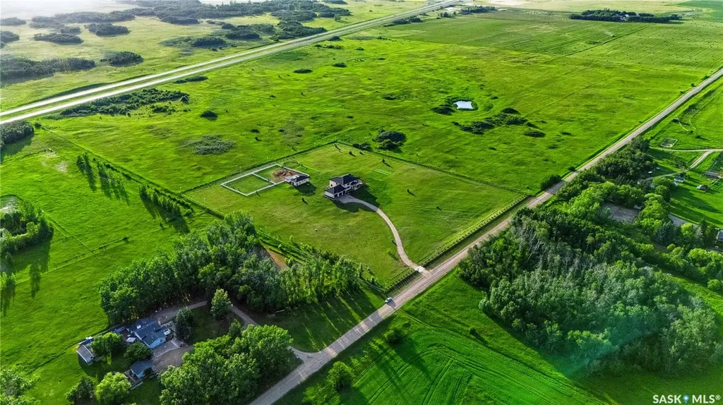 35102 Rural Address Corman Park Rm No. 344 SK S7T 1C8
