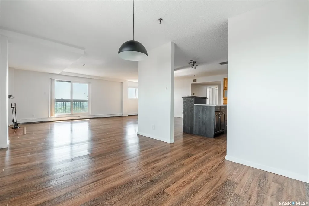 510 5th Avenue Saskatoon SK S7S 2R2