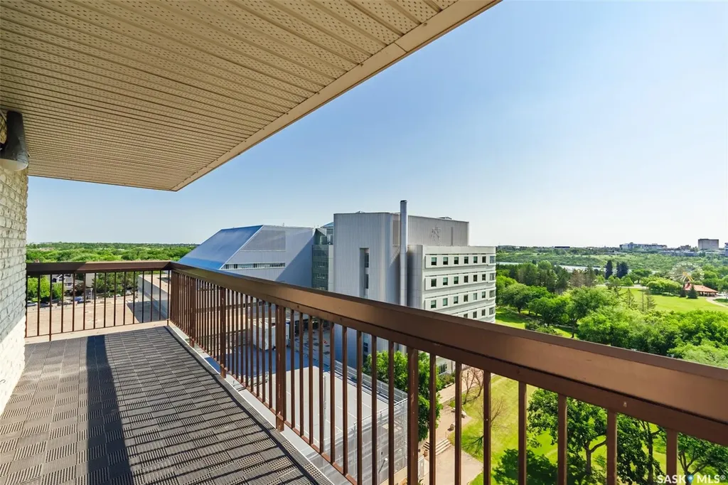 510 5th Avenue Saskatoon SK S7S 2R2