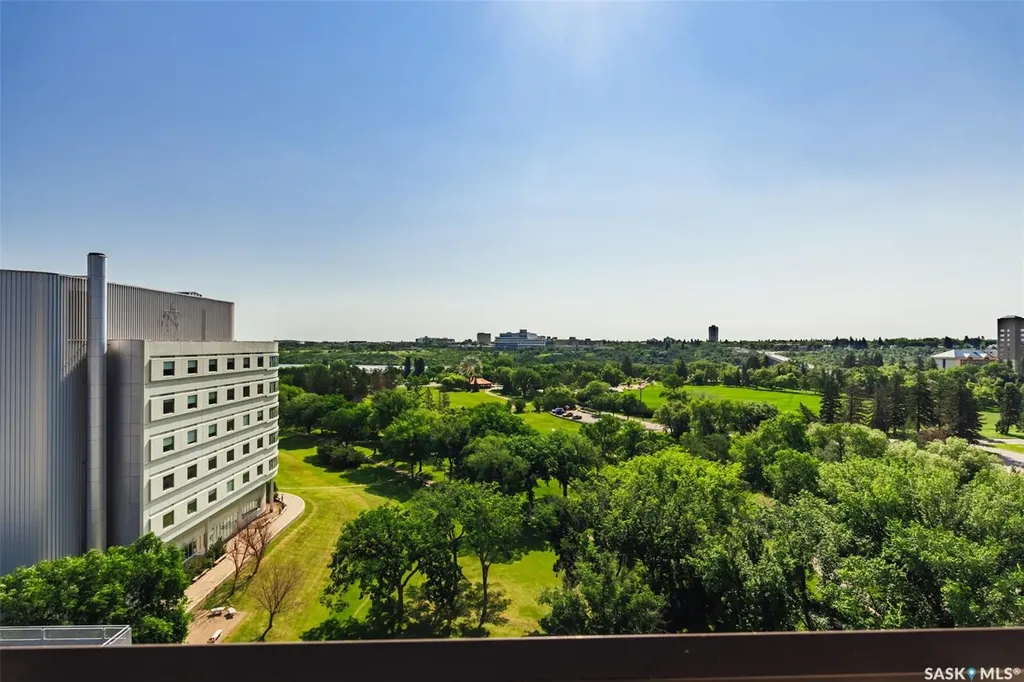 510 5th Avenue Saskatoon SK S7S 2R2