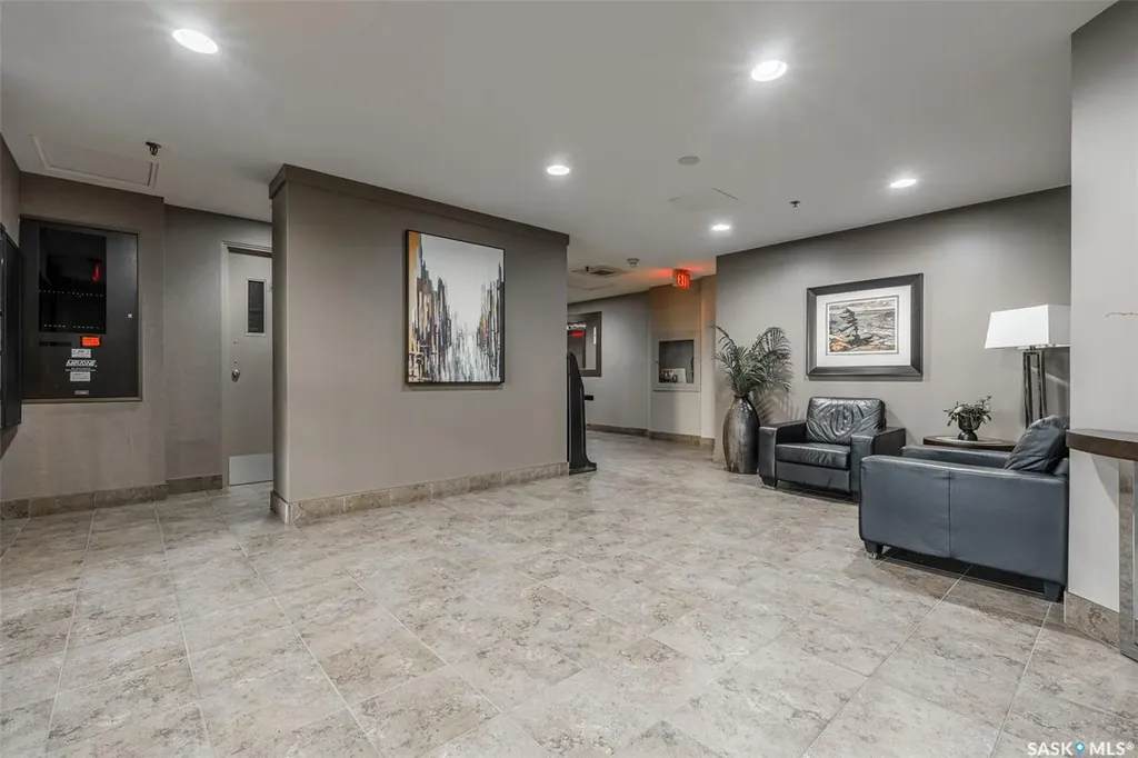 510 5th Avenue Saskatoon SK S7S 2R2