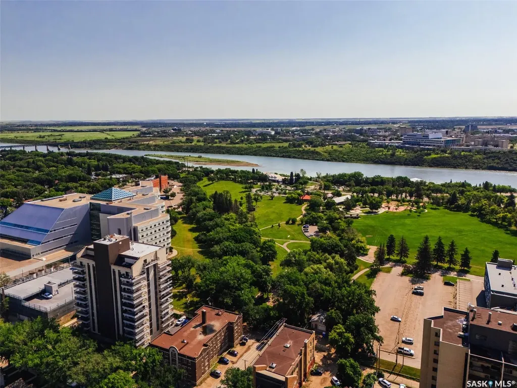 510 5th Avenue Saskatoon SK S7S 2R2