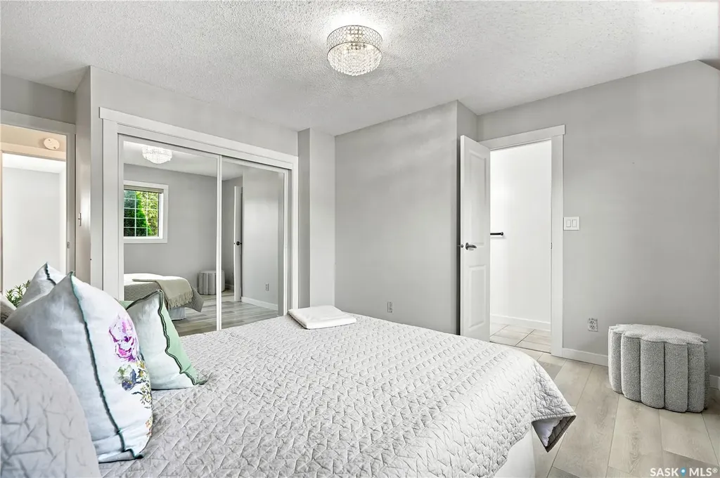 746 Wilkinson Way Saskatoon SK S7N 3L5