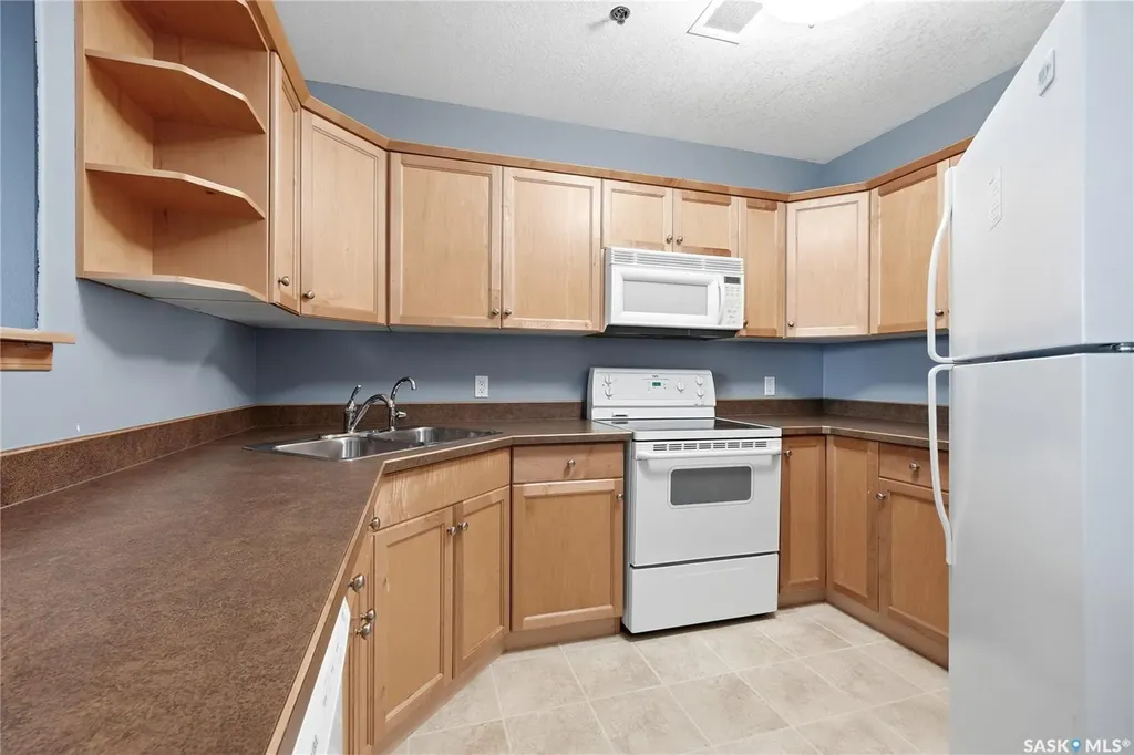 1914 Hamilton Street Regina SK S4P 3N6