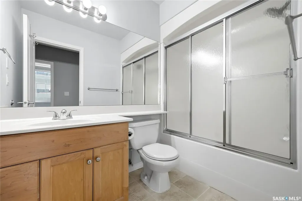1914 Hamilton Street Regina SK S4P 3N6