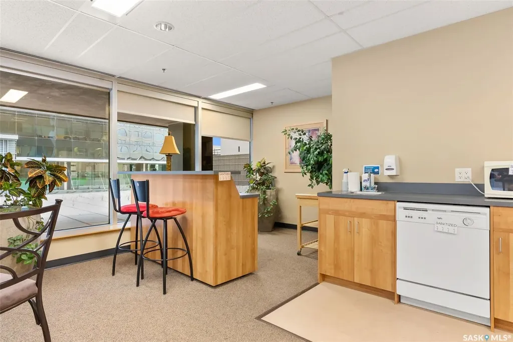 1914 Hamilton Street Regina SK S4P 3N6