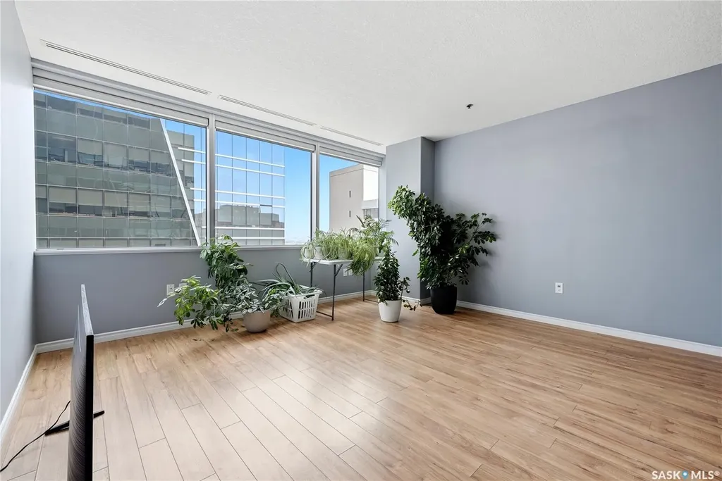 1914 Hamilton Street Regina SK S4P 3N6