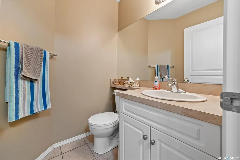 2274 Atkinson Street Regina SK S4N 7R2
