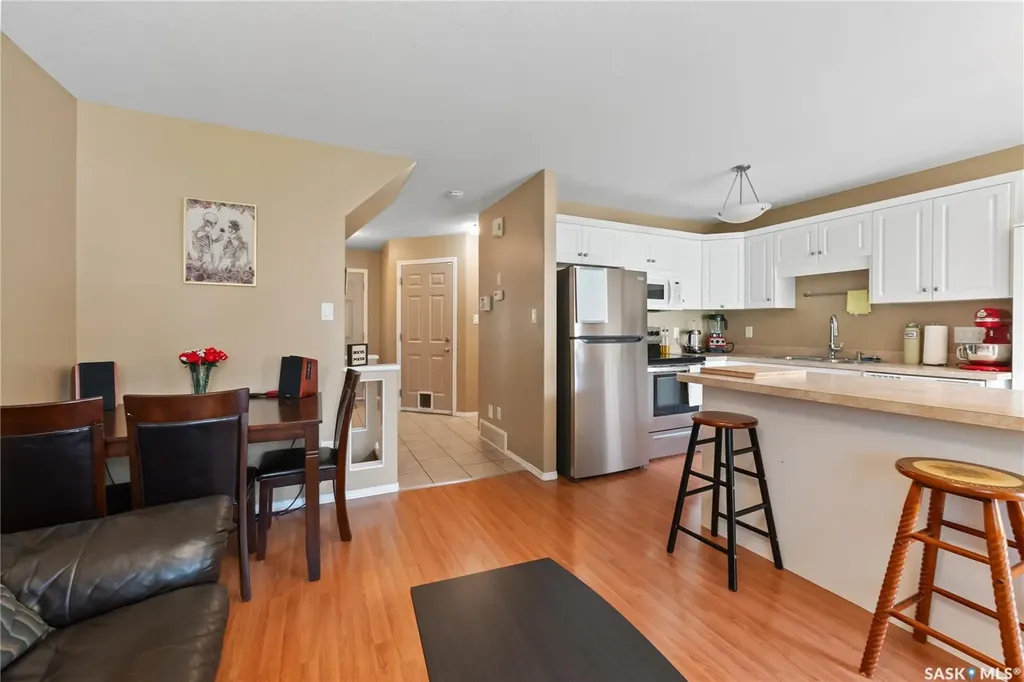 2274 Atkinson Street Regina SK S4N 7R2
