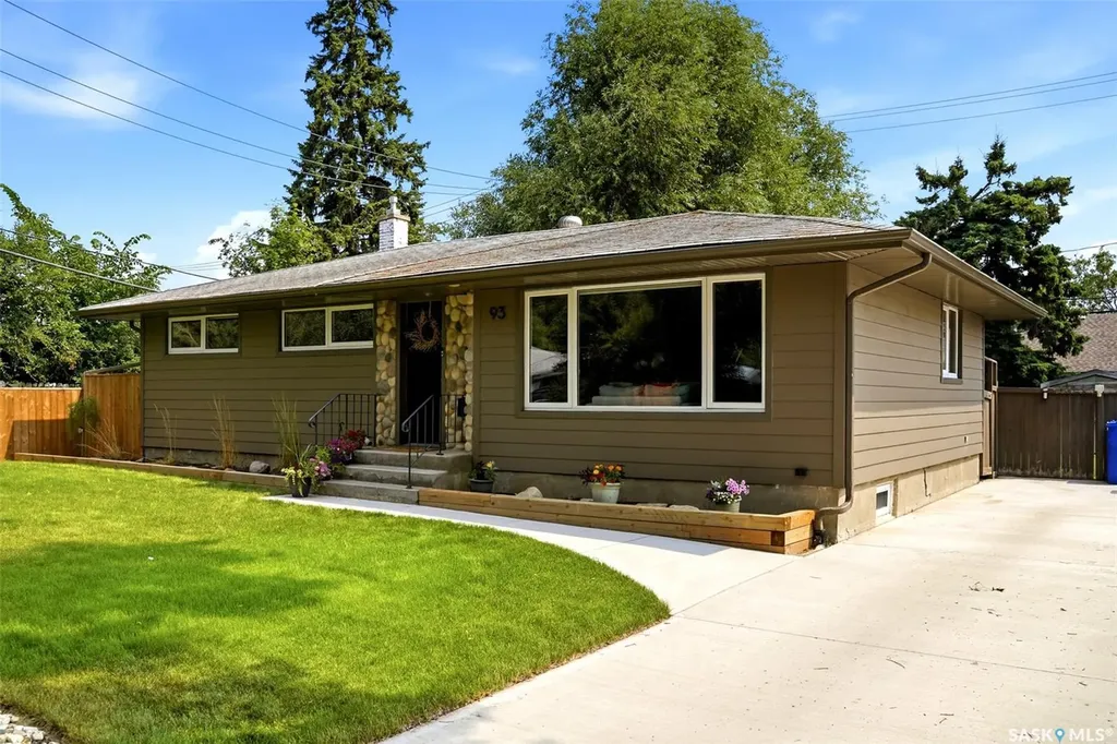93 Martin Street Regina SK S4S 3W4