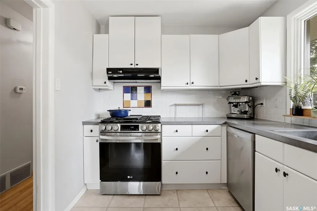 93 Martin Street Regina SK S4S 3W4