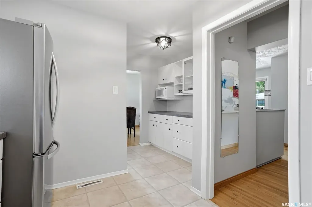 93 Martin Street Regina SK S4S 3W4