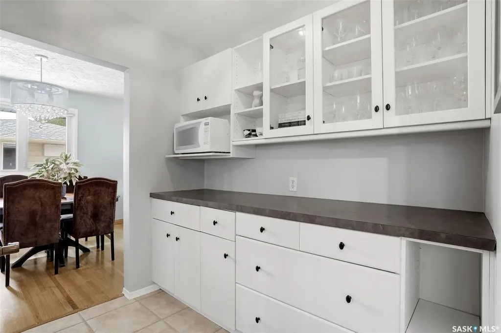 93 Martin Street Regina SK S4S 3W4