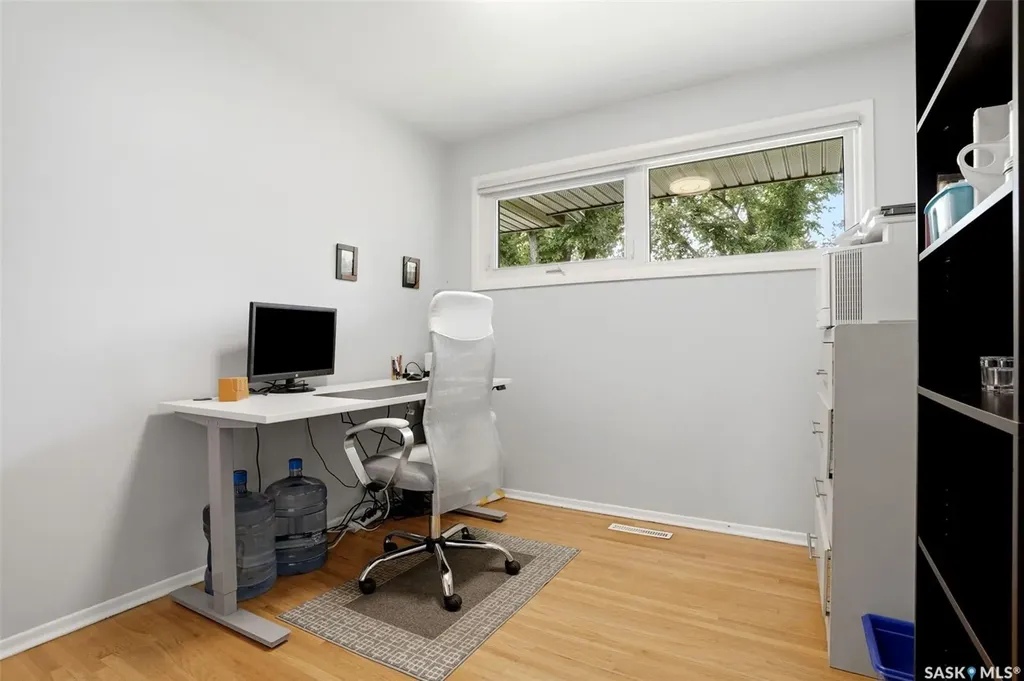93 Martin Street Regina SK S4S 3W4