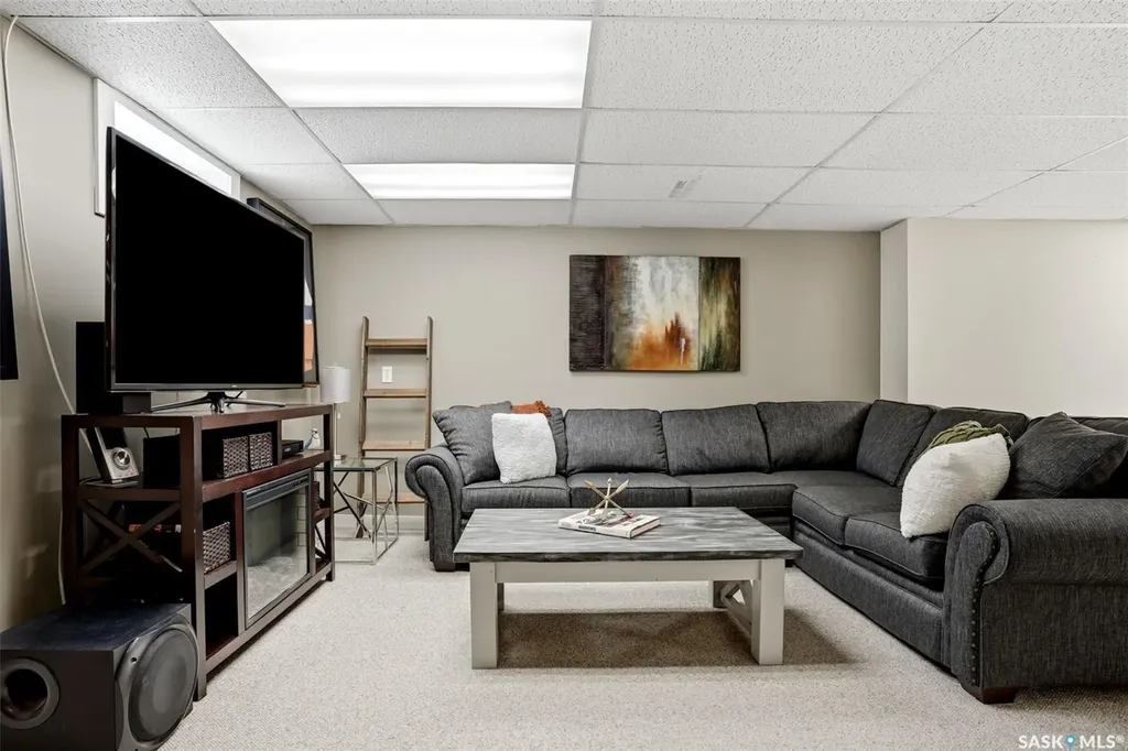 93 Martin Street Regina SK S4S 3W4