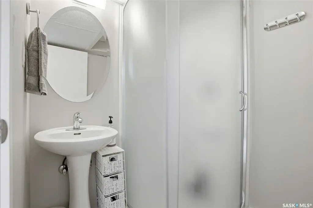 93 Martin Street Regina SK S4S 3W4