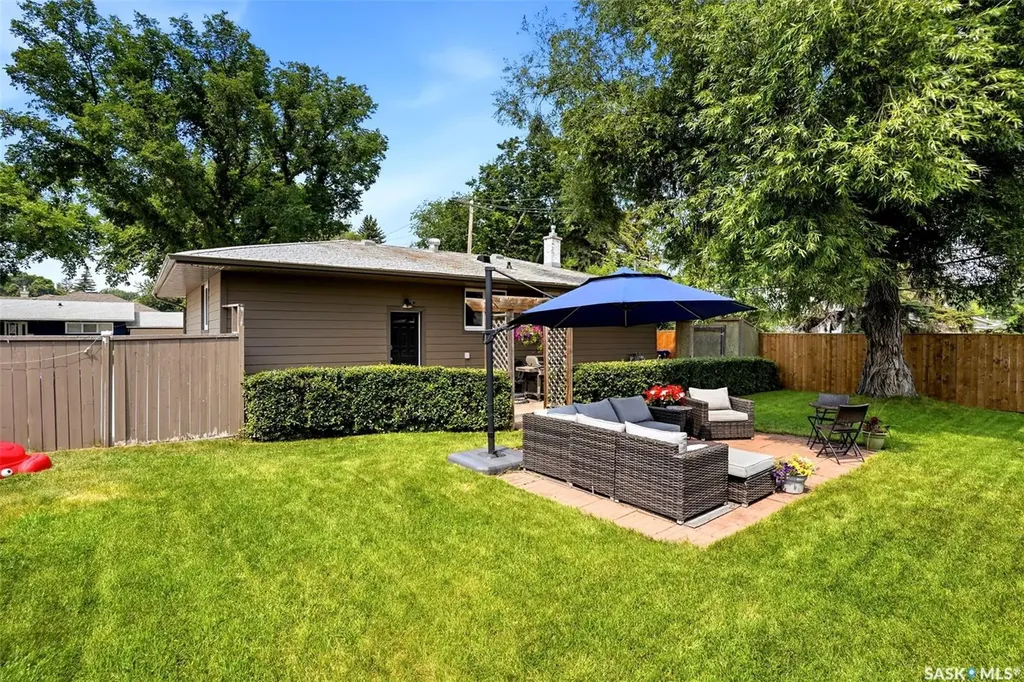 93 Martin Street Regina SK S4S 3W4