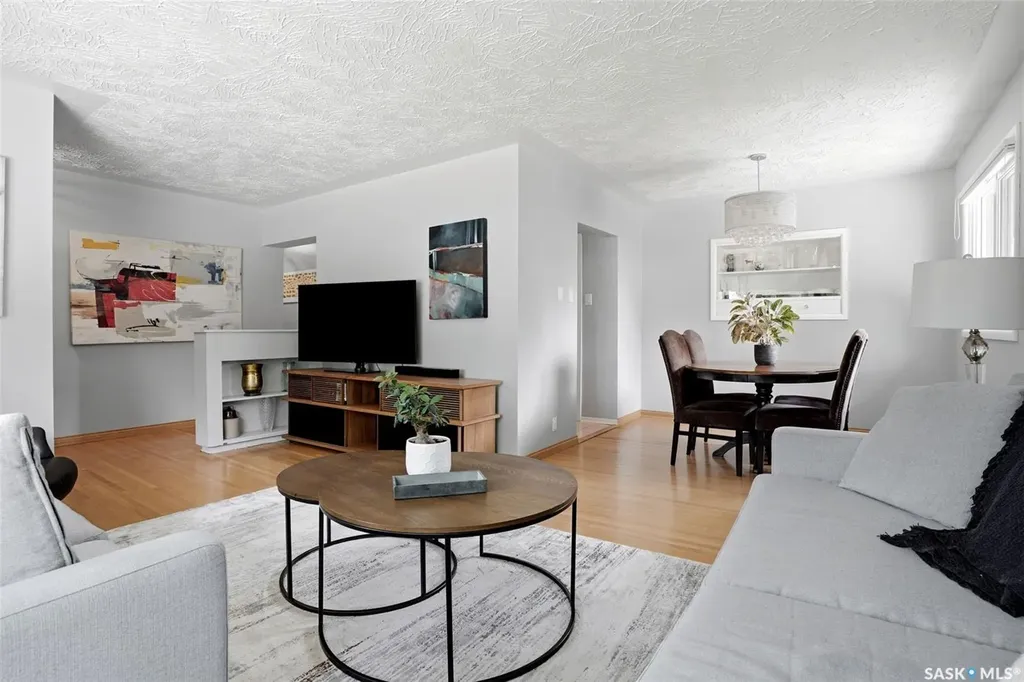 93 Martin Street Regina SK S4S 3W4