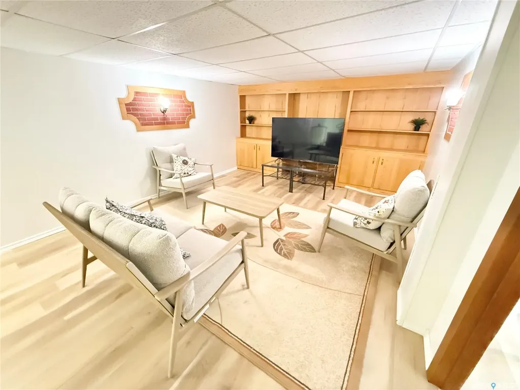 715 Brimacombe Drive Weyburn SK S4H 2P7