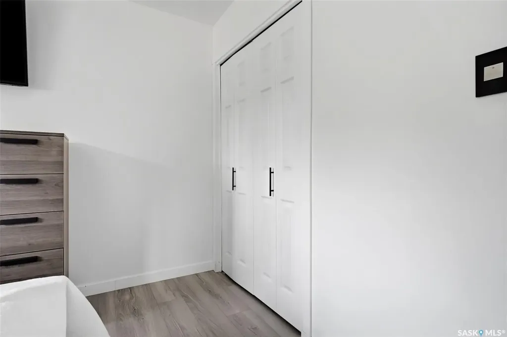 4064 Montague Street Regina SK S4S 3K2
