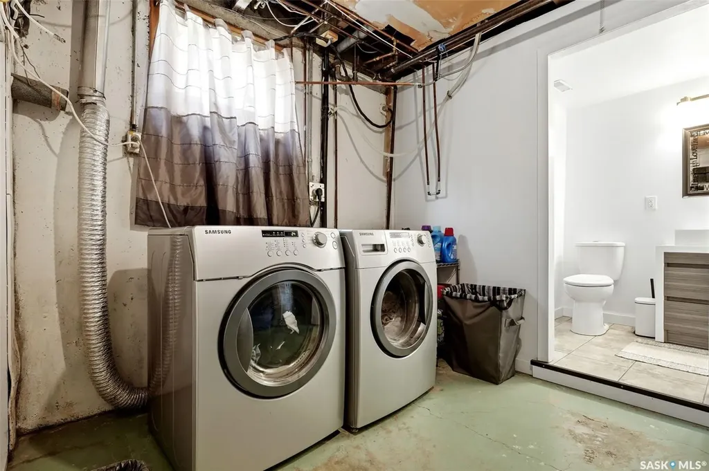 4064 Montague Street Regina SK S4S 3K2