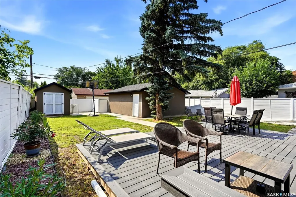 4064 Montague Street Regina SK S4S 3K2