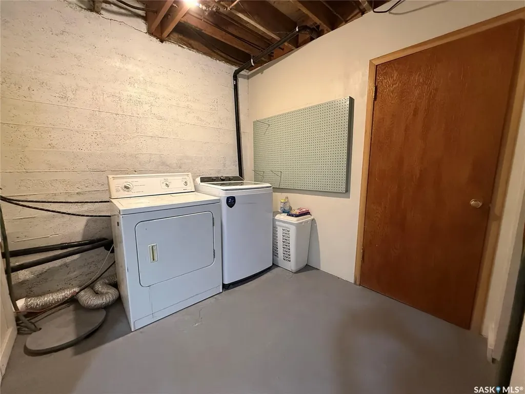 1502 97th Street North Battleford SK S9A 0K4