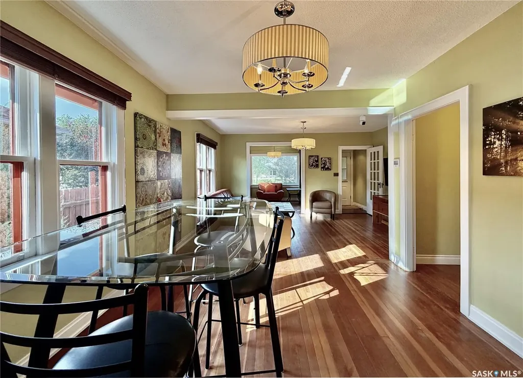 1305 2nd Street Estevan SK S4A 0M3