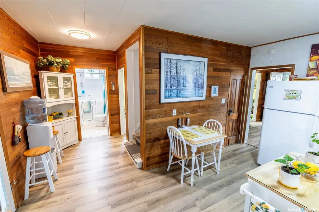 405 Saskatchewan Street Central Butte SK S0H 0T0