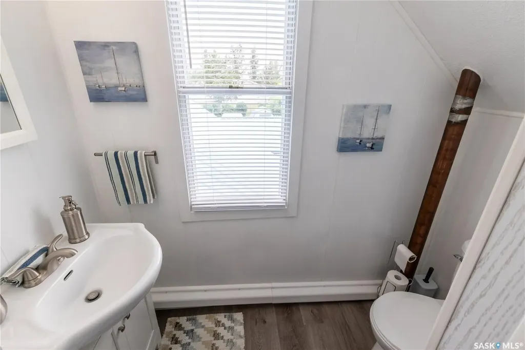 405 Saskatchewan Street Central Butte SK S0H 0T0