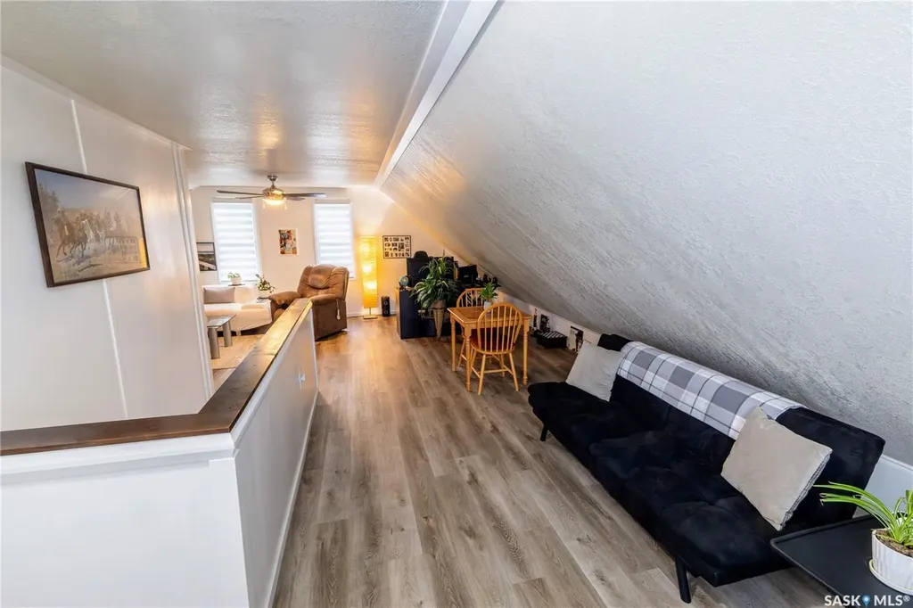 405 Saskatchewan Street Central Butte SK S0H 0T0
