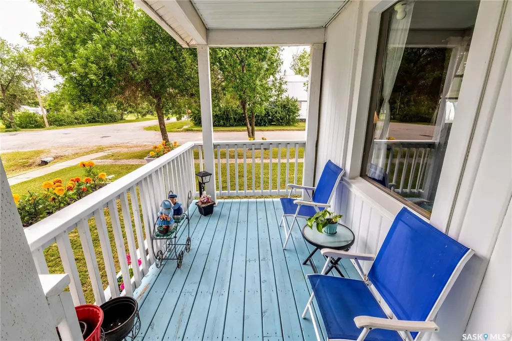 405 Saskatchewan Street Central Butte SK S0H 0T0
