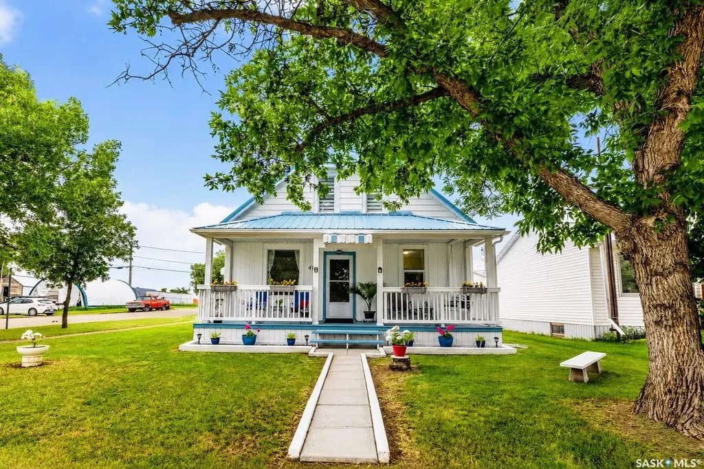 405 Saskatchewan Street Central Butte SK S0H 0T0