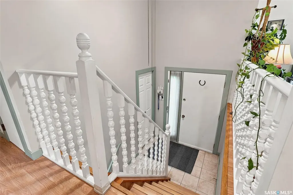 1205 Haida Avenue Saskatoon SK S7M 4N2