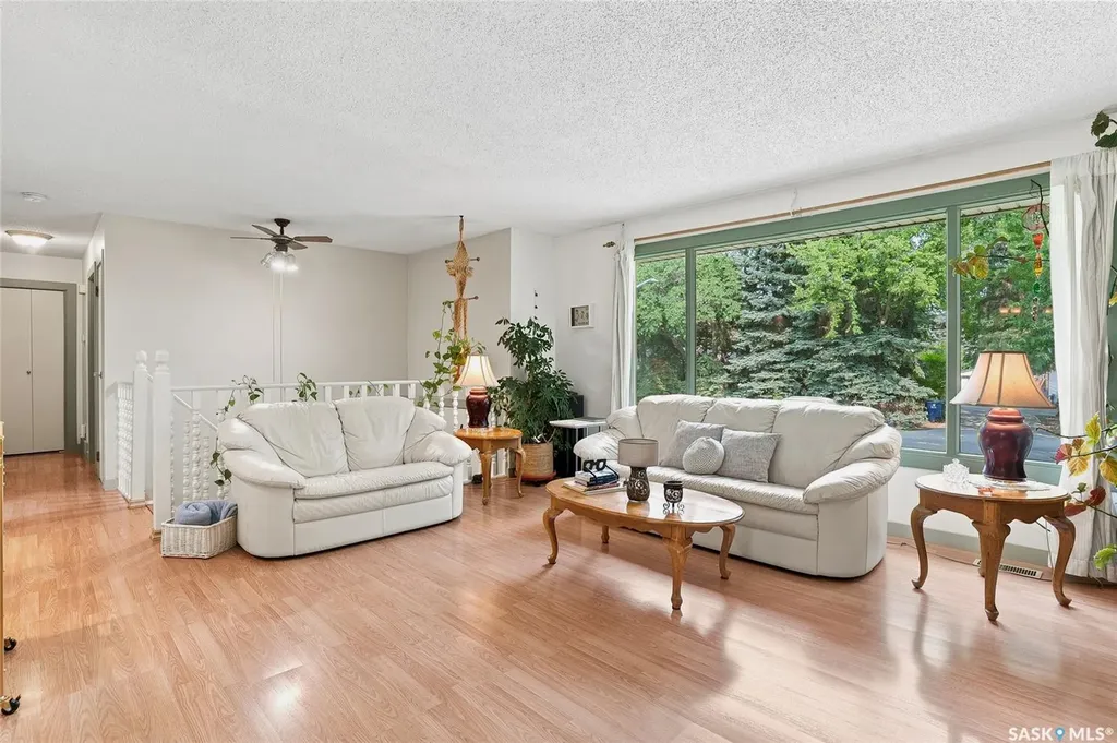 1205 Haida Avenue Saskatoon SK S7M 4N2