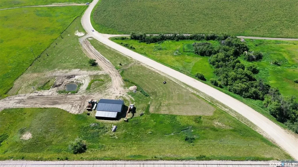 - Rural Address Lumsden Rm No. 189 SK S0G 3C0
