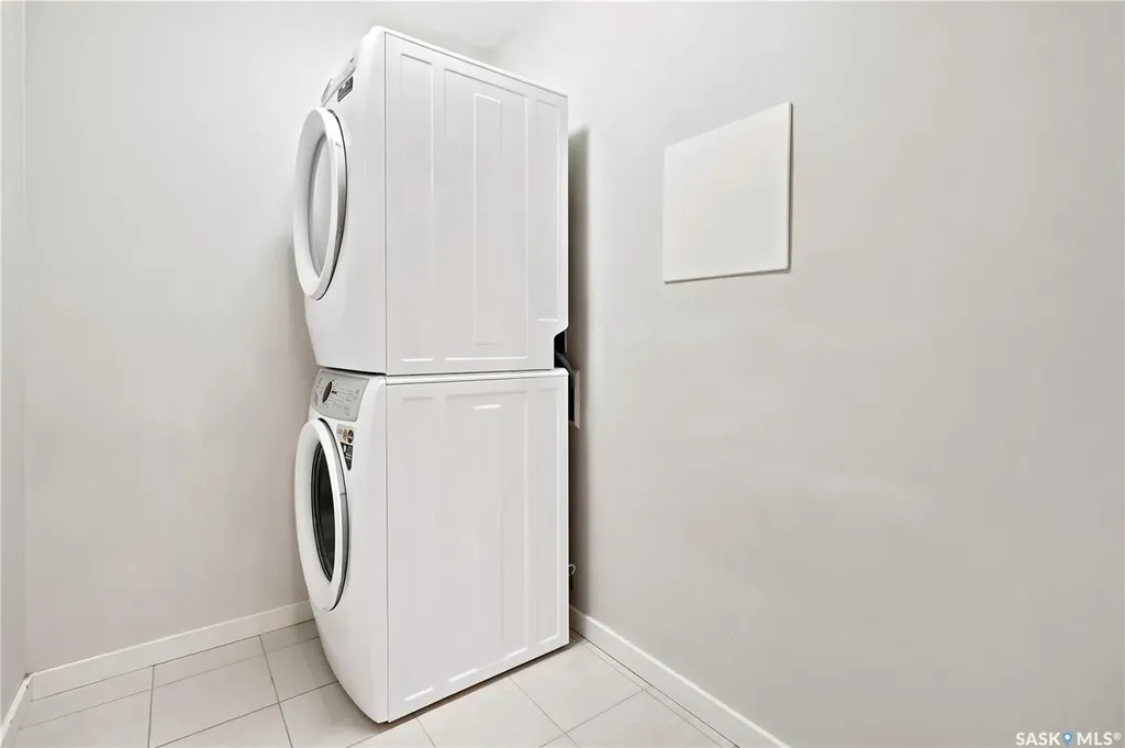 1545 Neville Drive Regina SK S4Z 0A7