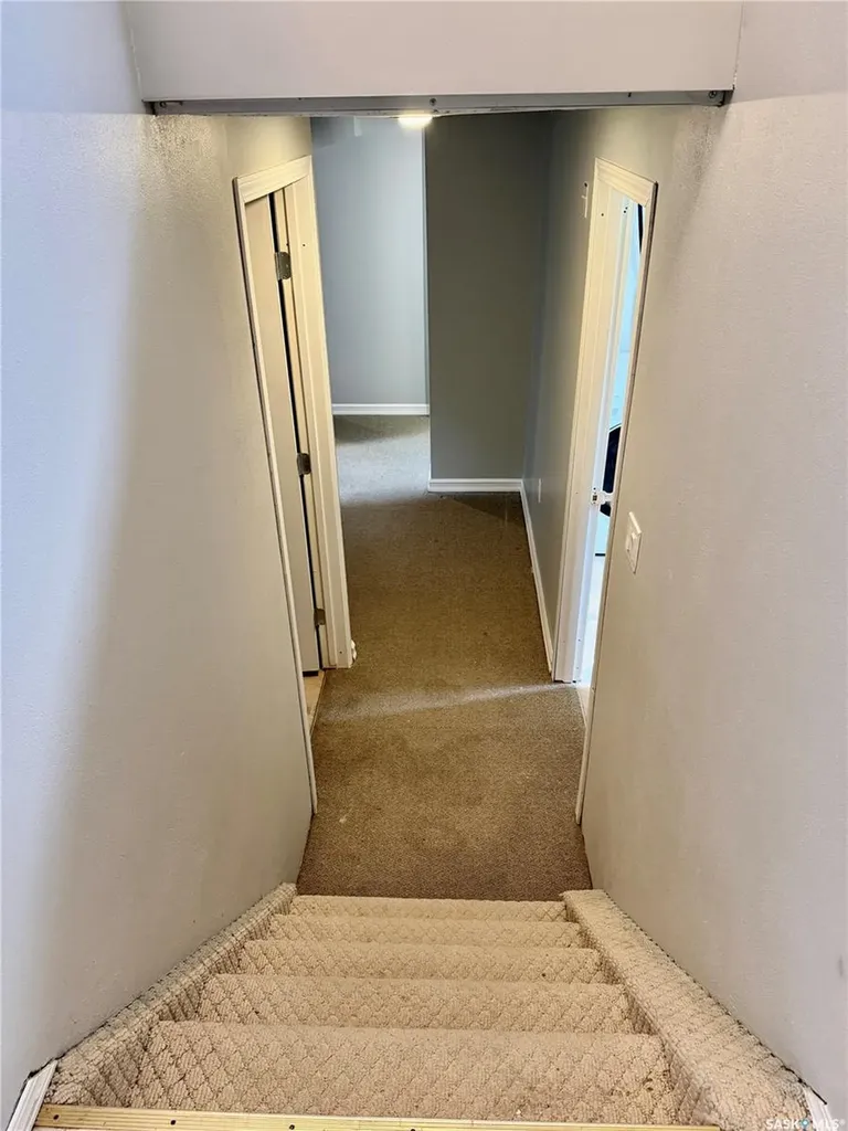 41 Campbell Place Clavet SK S0K 0Y0