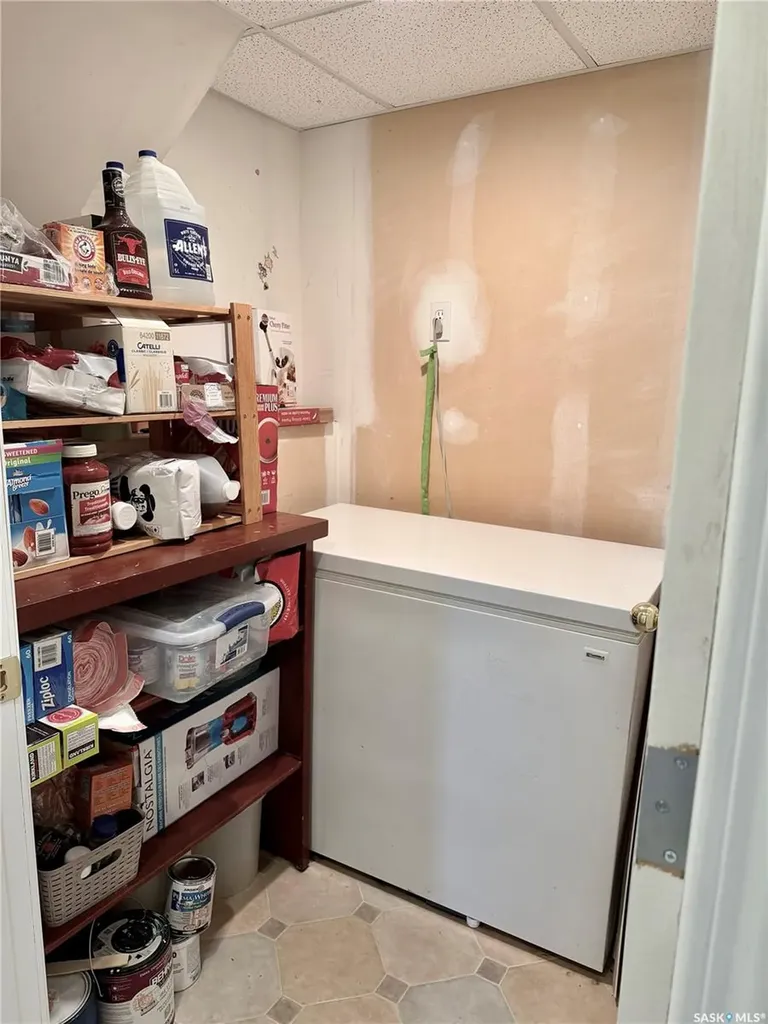 41 Campbell Place Clavet SK S0K 0Y0