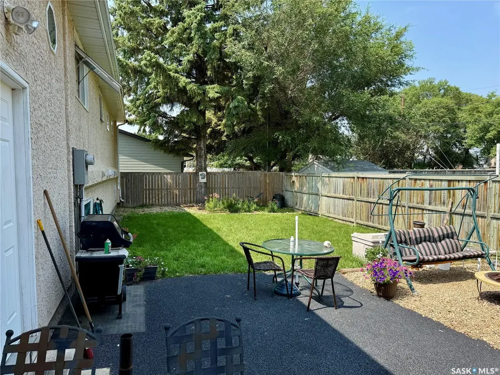 41 Campbell Place Clavet SK S0K 0Y0
