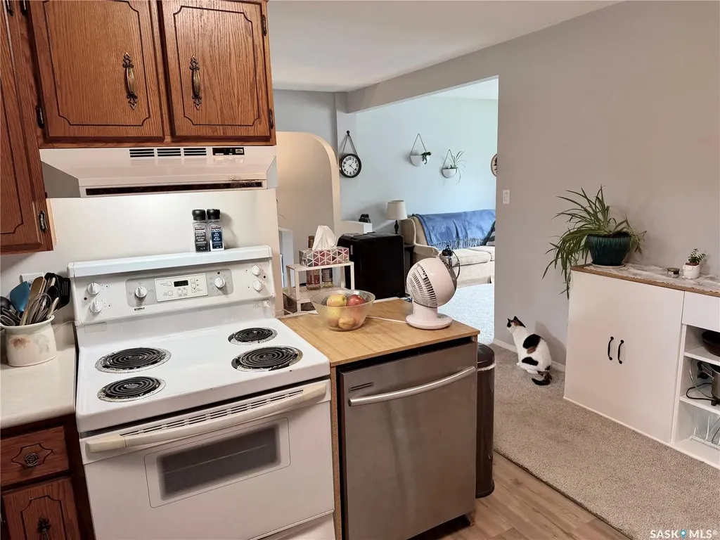41 Campbell Place Clavet SK S0K 0Y0