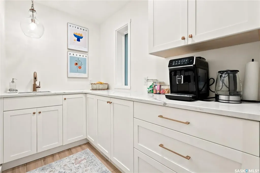 306 Valleyview Boulevard Caronport SK S0H 0S0