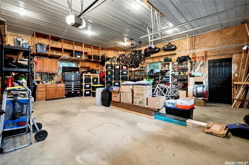 306 Valleyview Boulevard Caronport SK S0H 0S0