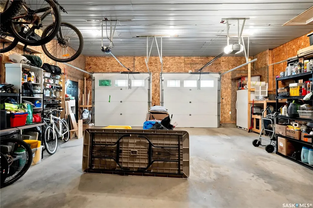 306 Valleyview Boulevard Caronport SK S0H 0S0